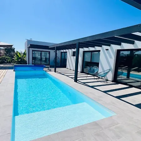 Casa Carica With Heated Pool In アパート *